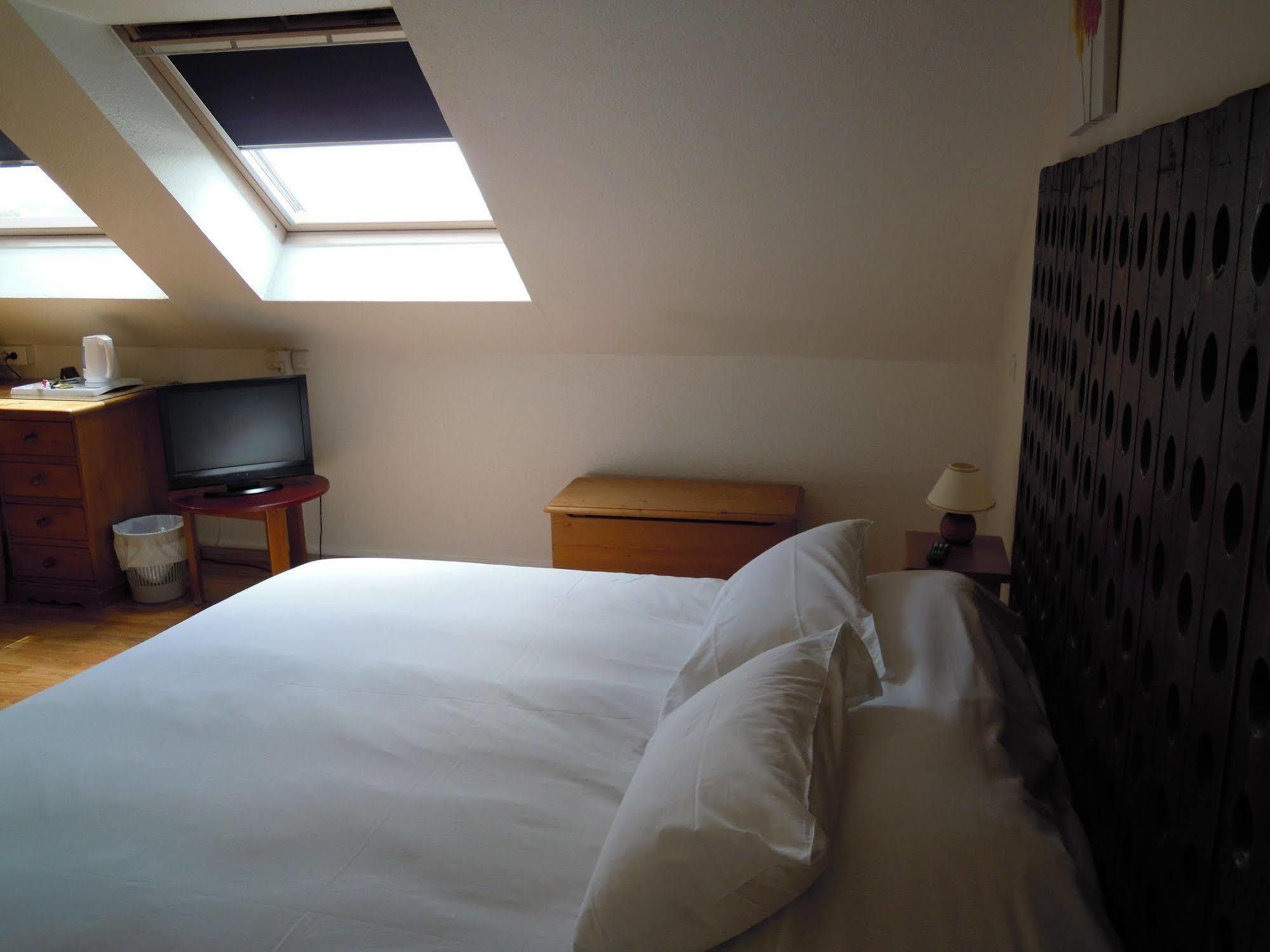 Logis Bagatelle - 51530 Dizy Hotel Ngoại thất bức ảnh